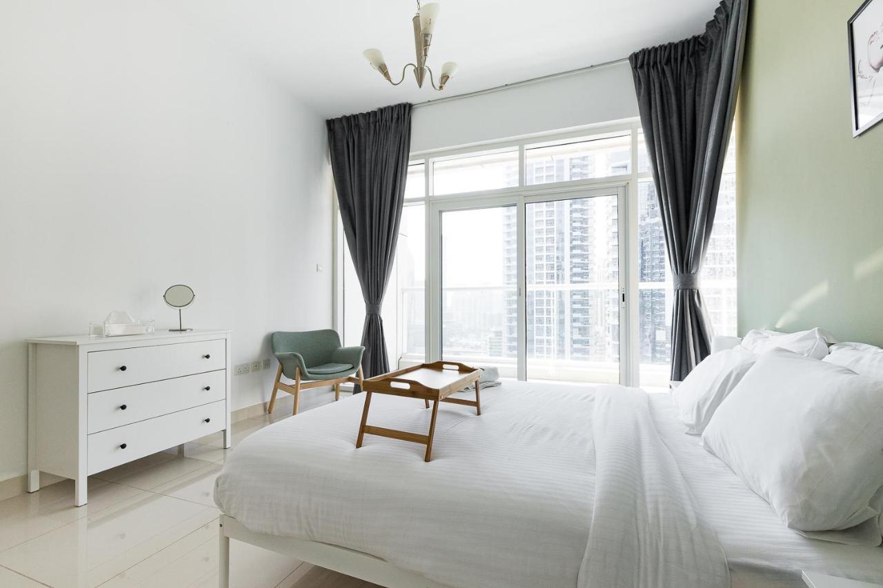 فيلا Lovely Unit With Marina View دبي المظهر الخارجي الصورة